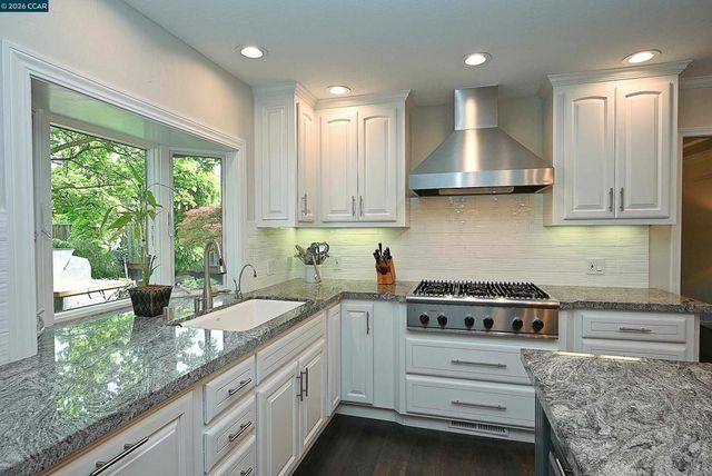 2648 Comistas Drive, Walnut Creek, CA 94598