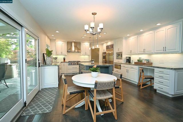 2648 Comistas Drive, Walnut Creek, CA 94598