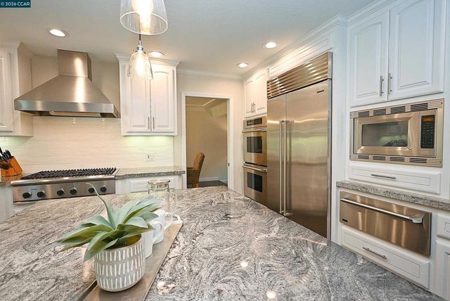 2648 Comistas Drive, Walnut Creek, CA 94598