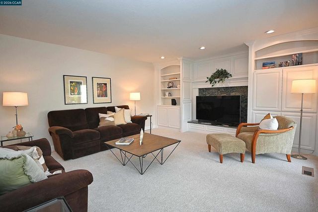 2648 Comistas Drive, Walnut Creek, CA 94598