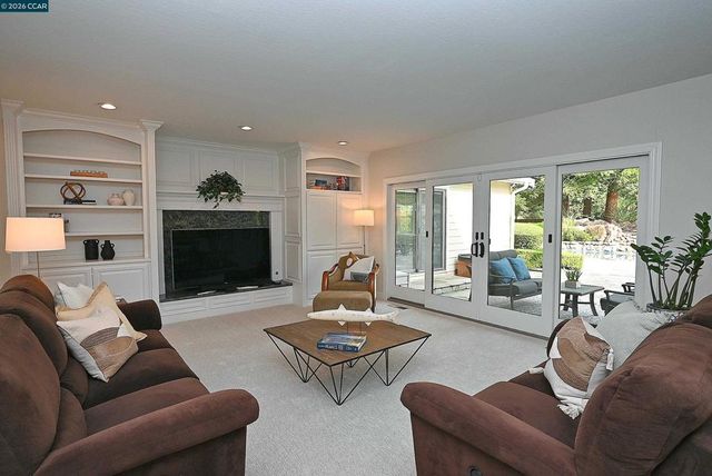 2648 Comistas Drive, Walnut Creek, CA 94598