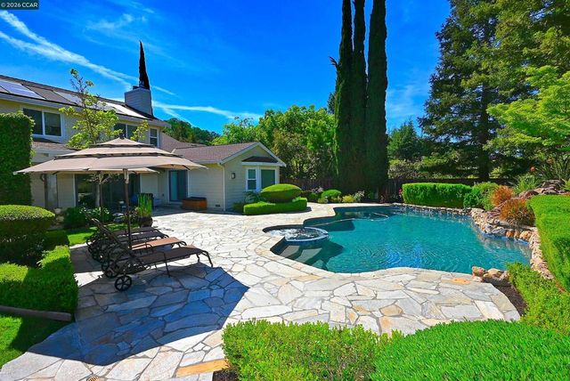 2648 Comistas Drive, Walnut Creek, CA 94598