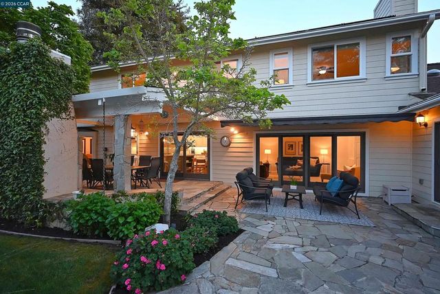 2648 Comistas Drive, Walnut Creek, CA 94598