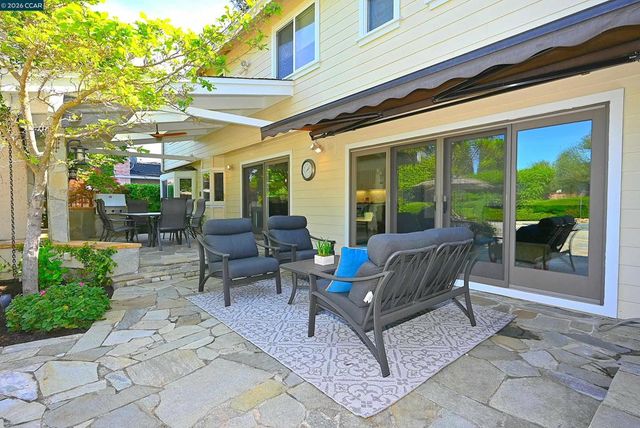 2648 Comistas Drive, Walnut Creek, CA 94598