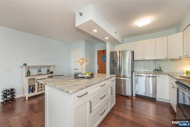 300 Main Street 707, Little Falls, NJ 07424