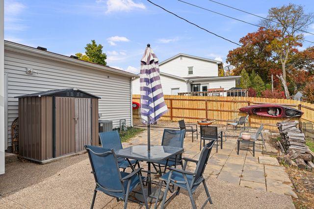 3417 21st Street, Rock Island, IL 61201