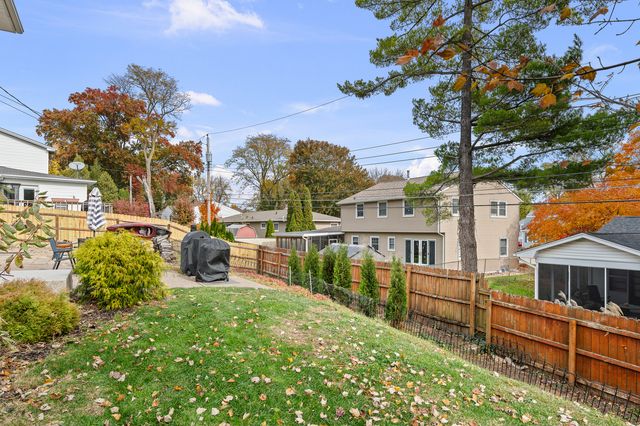 3417 21st Street, Rock Island, IL 61201