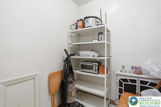 114 Carol Road, Middle Smithfield Twp, PA 18302