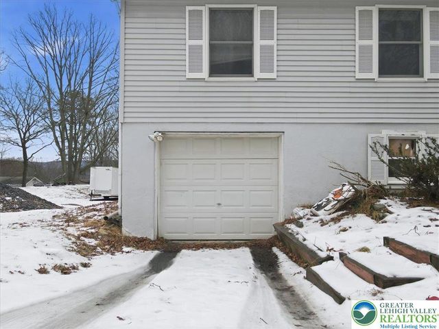 114 Carol Road, Middle Smithfield Twp, PA 18302