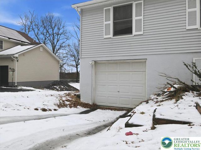114 Carol Road, Middle Smithfield Twp, PA 18302