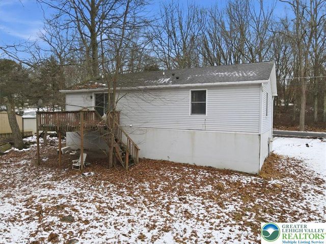 114 Carol Road, Middle Smithfield Twp, PA 18302