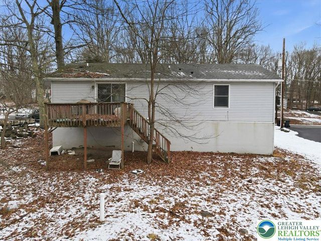 114 Carol Road, Middle Smithfield Twp, PA 18302