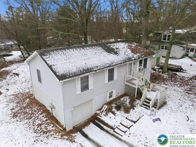 114 Carol Road, Middle Smithfield Twp, PA 18302