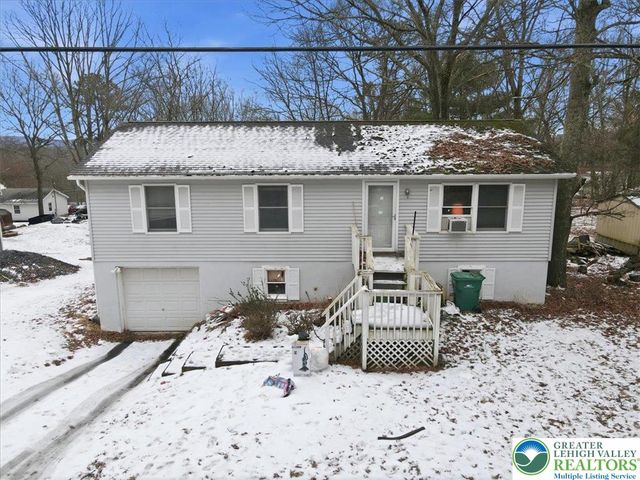 114 Carol Road, Middle Smithfield Twp, PA 18302