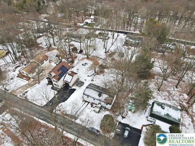 114 Carol Road, Middle Smithfield Twp, PA 18302