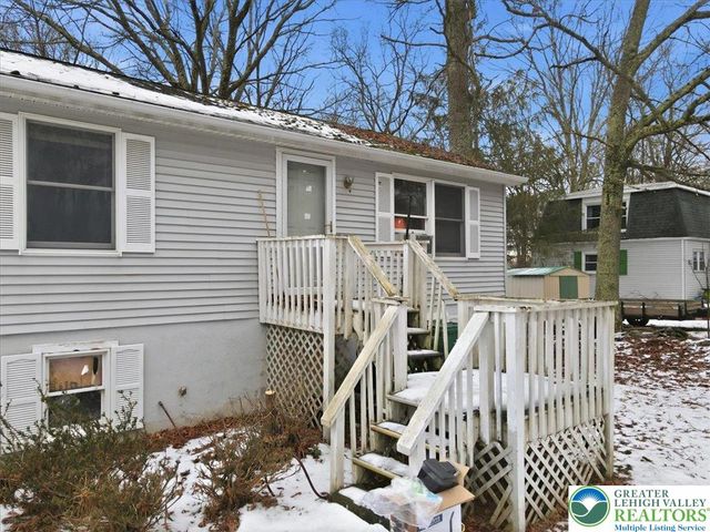 114 Carol Road, Middle Smithfield Twp, PA 18302