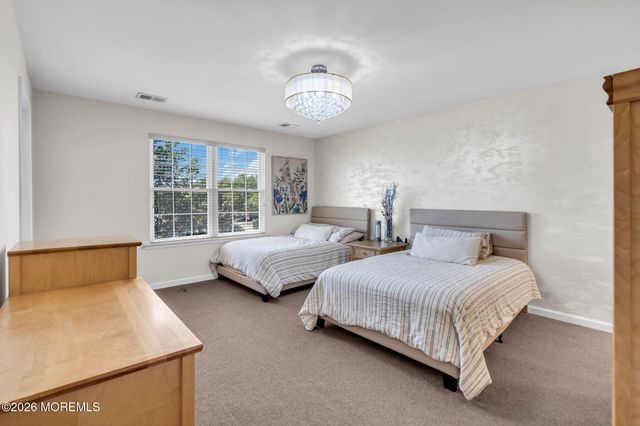 170 Coles Way, Lakewood, NJ 08701
