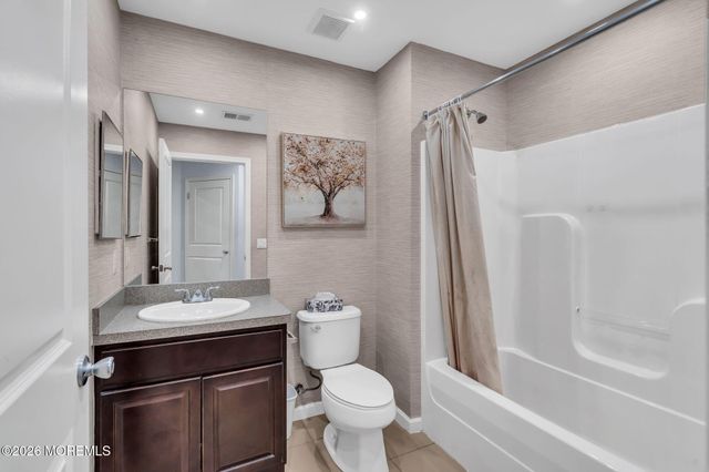 170 Coles Way, Lakewood, NJ 08701