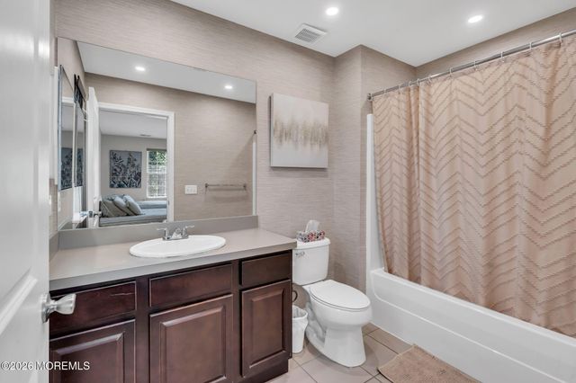 170 Coles Way, Lakewood, NJ 08701