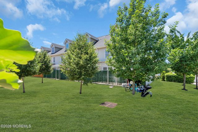 170 Coles Way, Lakewood, NJ 08701