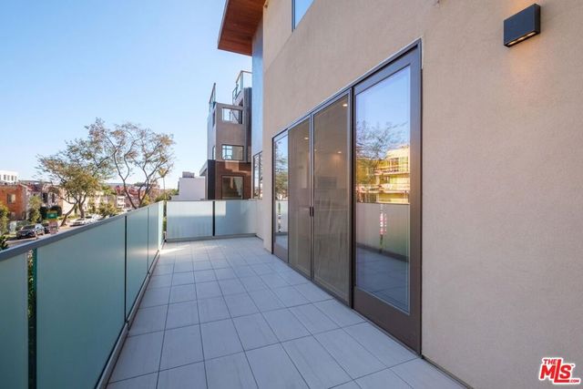 1249 N Formosa Avenue, West Hollywood, CA 90046