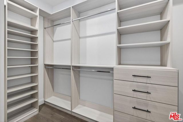 1249 N Formosa Avenue, West Hollywood, CA 90046