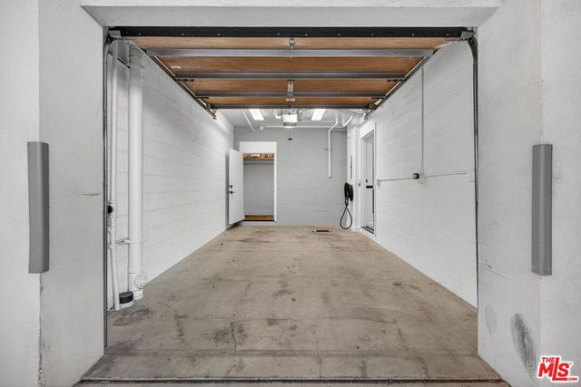 1249 N Formosa Avenue, West Hollywood, CA 90046