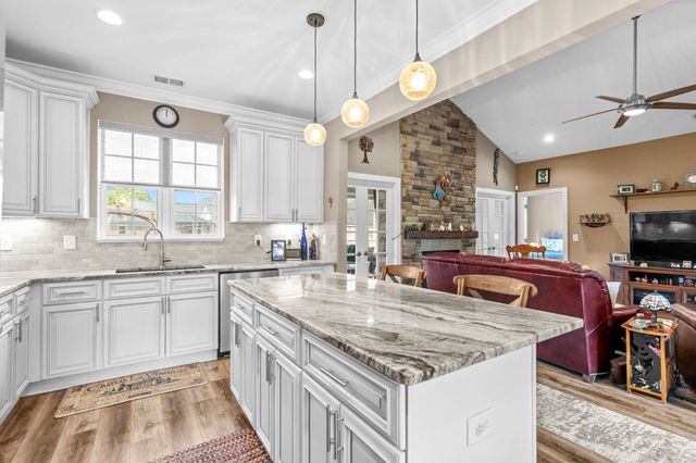 687 Tiger Paw Rd., Loris, SC 29569