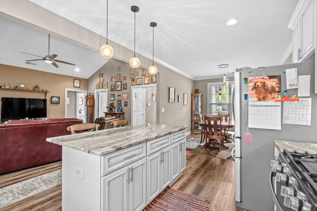 687 Tiger Paw Rd., Loris, SC 29569