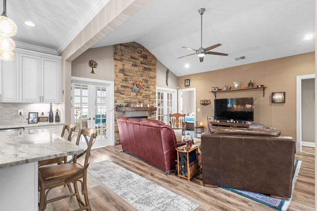 687 Tiger Paw Rd., Loris, SC 29569