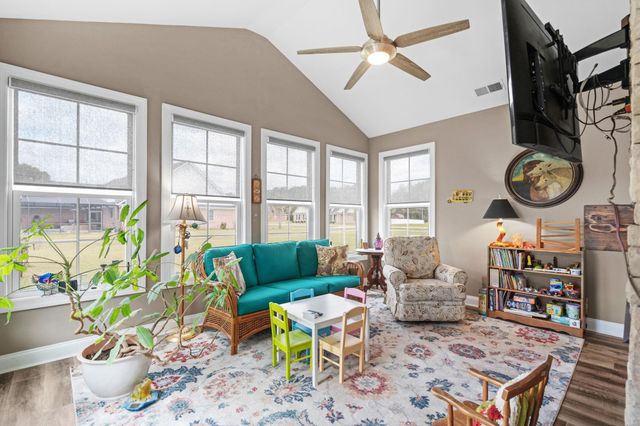 687 Tiger Paw Rd., Loris, SC 29569