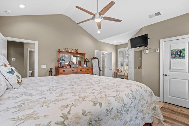 687 Tiger Paw Rd., Loris, SC 29569