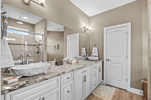 687 Tiger Paw Rd., Loris, SC 29569