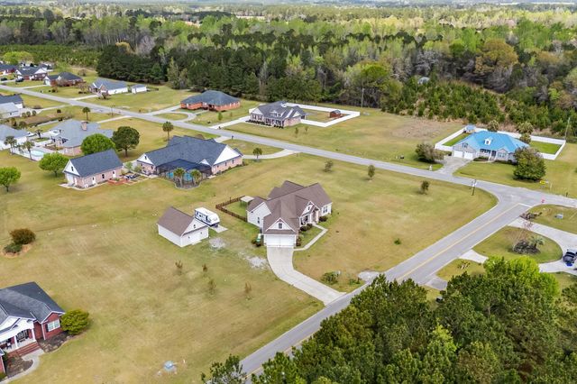 687 Tiger Paw Rd., Loris, SC 29569