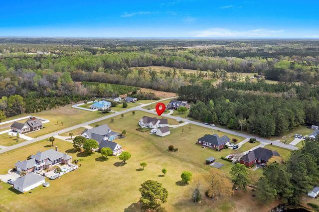 687 Tiger Paw Rd., Loris, SC 29569