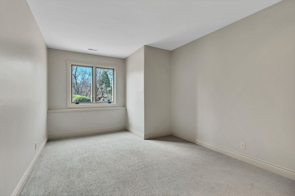 3 N Stagecoach Ct