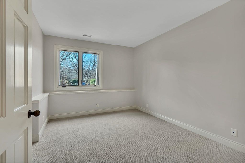 3 N Stagecoach Ct