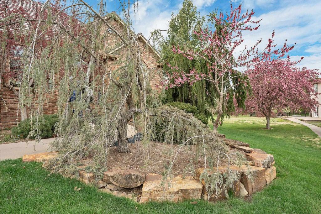 3 N Stagecoach Ct