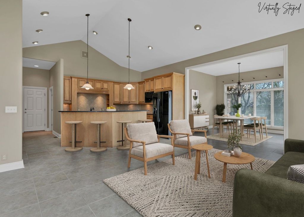 3 N Stagecoach Ct