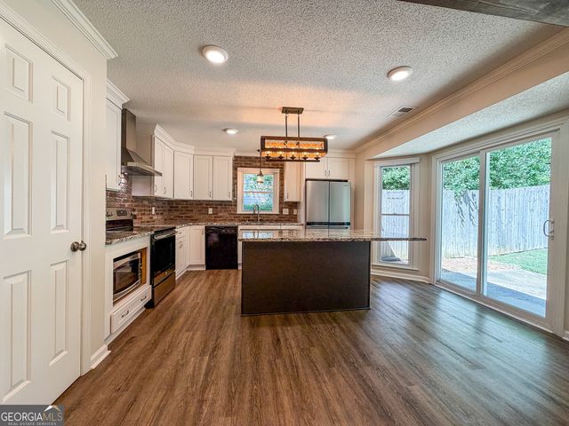 4465 Sagebrush Drive NW, Kennesaw, GA 30152