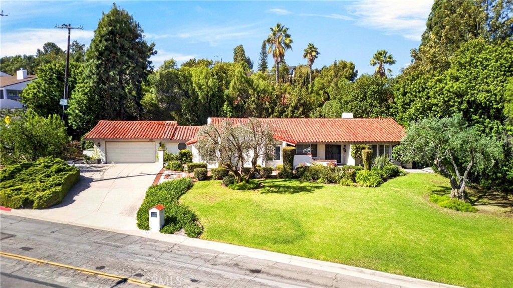 2101 Pioneer Avenue, Fullerton, CA 92831 — photo 3