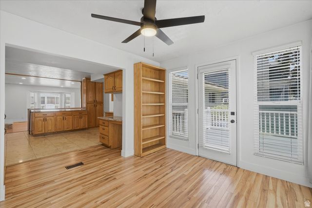 392 E PERRINE DR, Midvale, UT 84047
