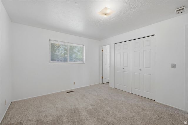 392 E PERRINE DR, Midvale, UT 84047