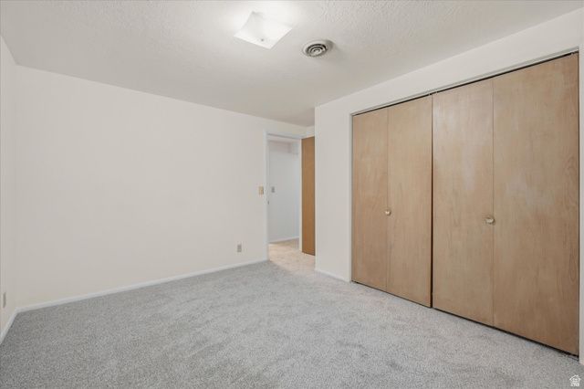 392 E PERRINE DR, Midvale, UT 84047