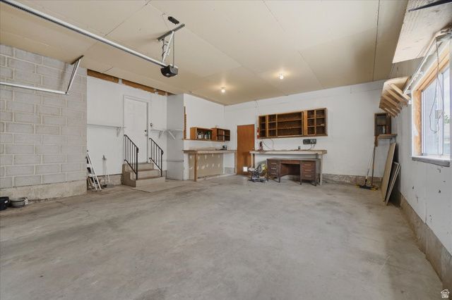 392 E PERRINE DR, Midvale, UT 84047