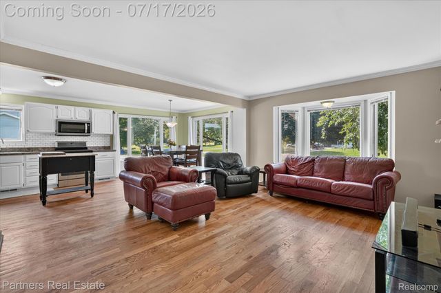 9145 Apple Orchard Drive, Tyrone Township, MI 48430