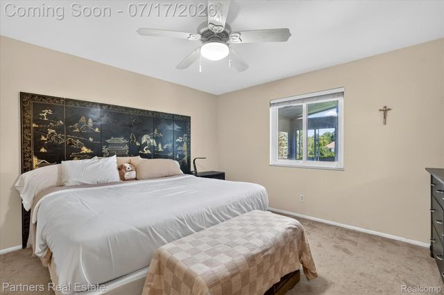 9145 Apple Orchard Drive, Tyrone Township, MI 48430