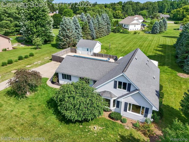 9145 Apple Orchard Drive, Tyrone Township, MI 48430