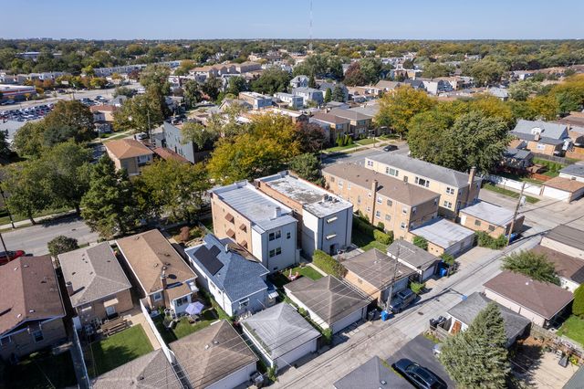 5355 N Central Avenue 2, Chicago, IL 60630