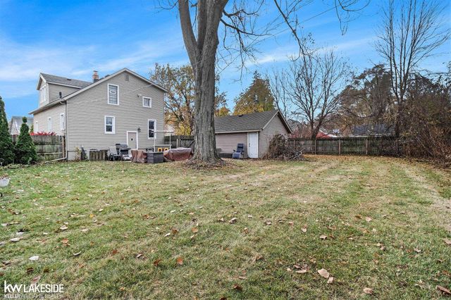 1809 Taylor Avenue, Royal Oak, MI 48067